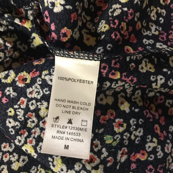 W5 Black Floral Peplum Top - Picture 6 of 7